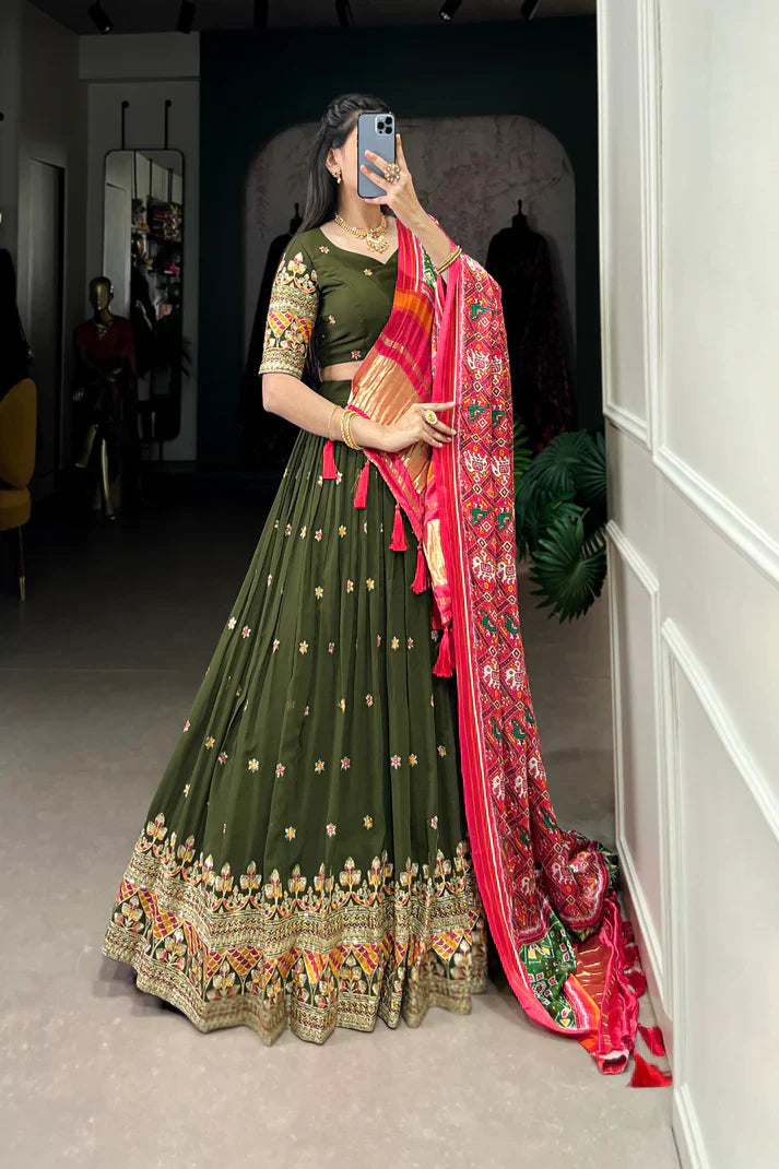 PREMIUM GEORGETTE WITH SEQUANCE AND THREAD EMBROIDERED WORK LEHENGA CHOLI WITH PURE GAJI SILK DUPATTAPFAB1104)