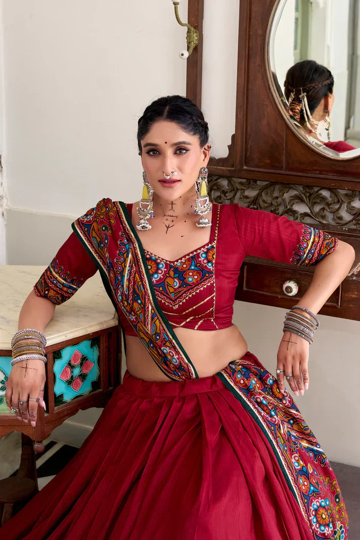 NAVRATRI SPECIAL TUSSAR SILK GAMTHI PRINT LEHENGA CHOLI WITH DUPATTAPFAB1190) (02)