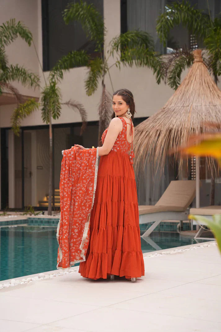 WEDDING SPECIAL SOFT GEORGETTE EMBROIDERED GOWN WITH DUPATTAPFAB160)(01)