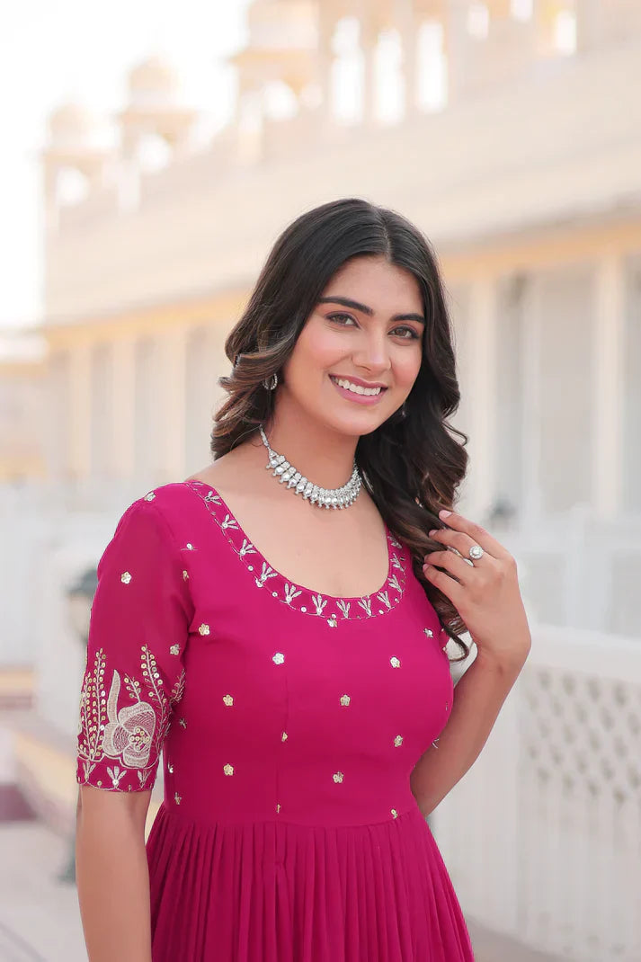 PREMIUM DESIGNER GOWNPFAB126) (01)