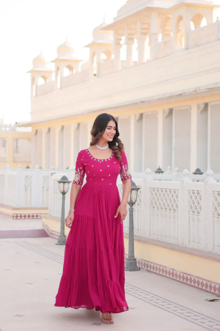 PREMIUM DESIGNER GOWNPFAB126) (01)