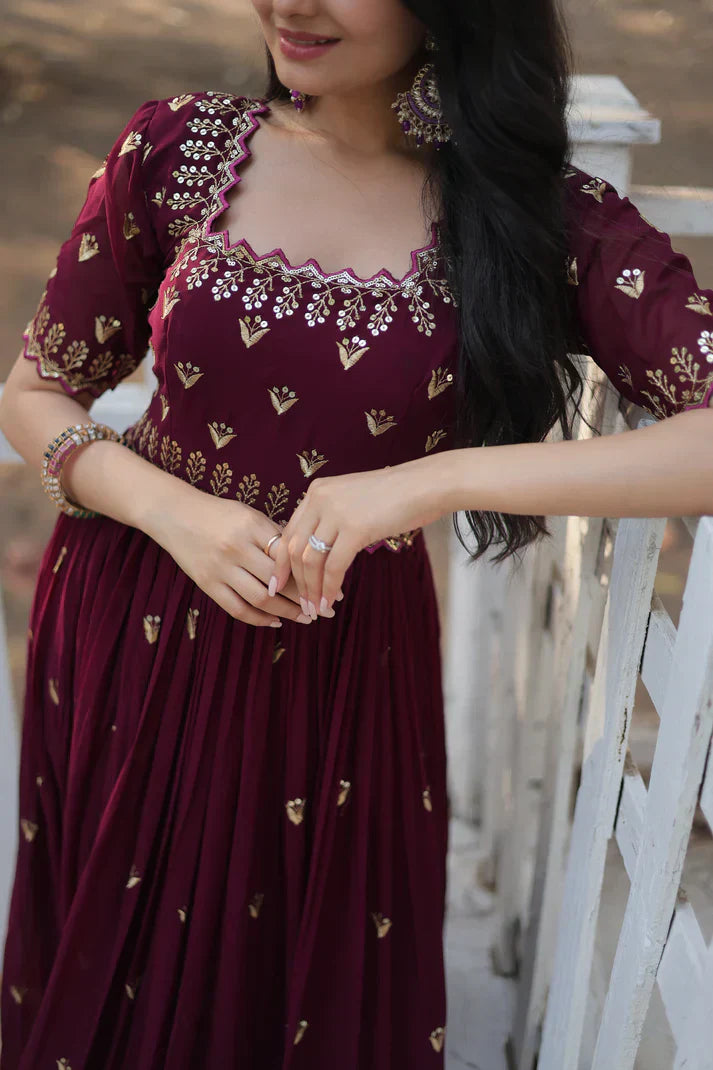 ZARI THREAD SEQUINS EMBROIDERY WORK GOWN PFAB129)