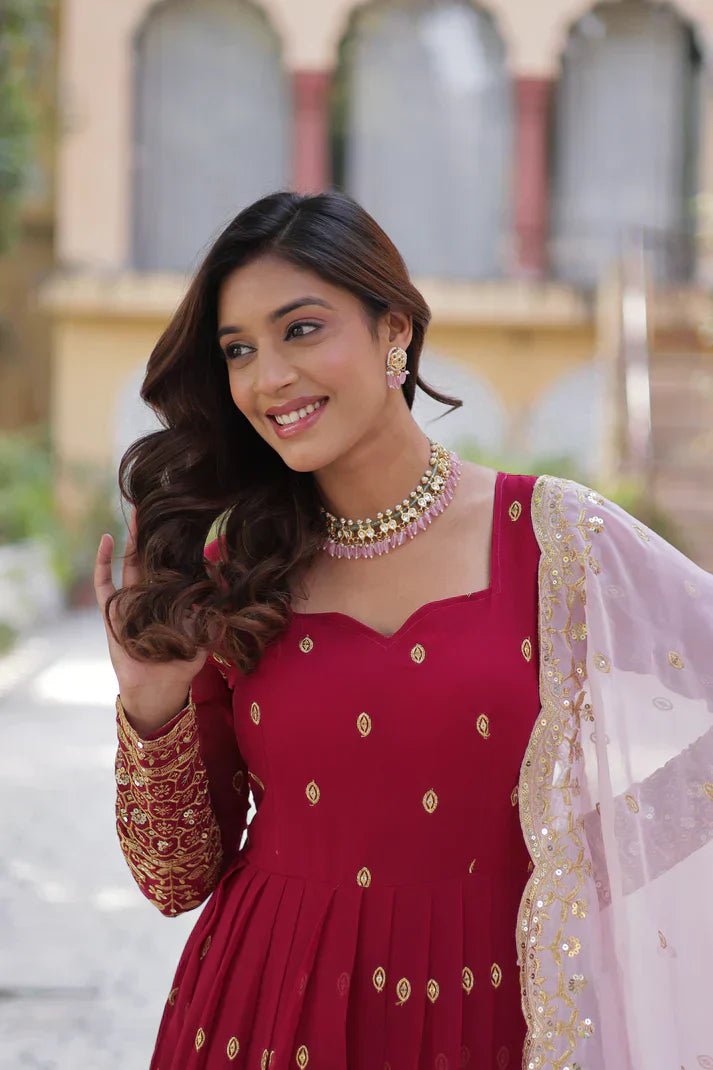 WEDDING SPECIAL FAUX BLOOMING GEORGETTE SEQUINS EMBROIDERED GOWN WITH DUPATTAPFAB1118)