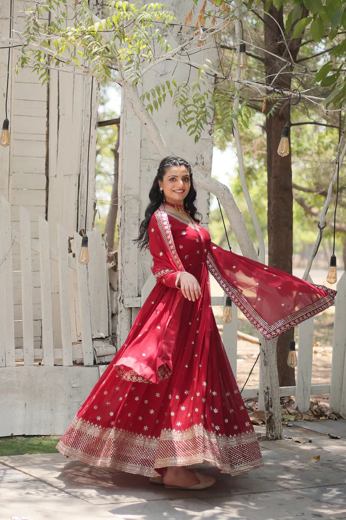 PREMIUM DESIGNER GOWN WITH DUPATTAPFAB124) (01)