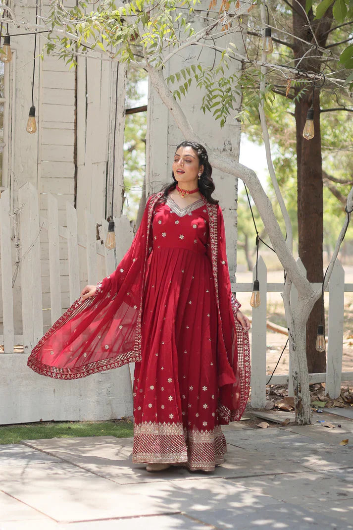 PREMIUM DESIGNER GOWN WITH DUPATTAPFAB124) (01)