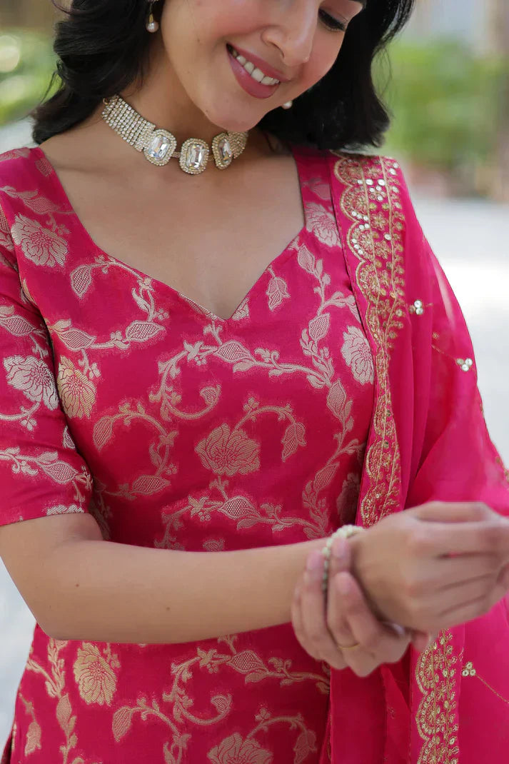 WEDDING SPECIAL VISCOSE GEORGETTE JACQUARD GHARARA SET WITH DUPATTAPFAB1120) (01)