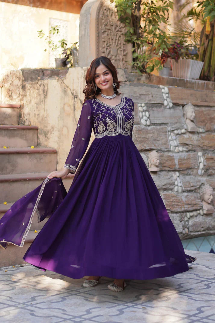 FAUX BLOOMING SEQUANCE EMBROIDERED GOWN WITH DUPATTAPFAB180) (01)