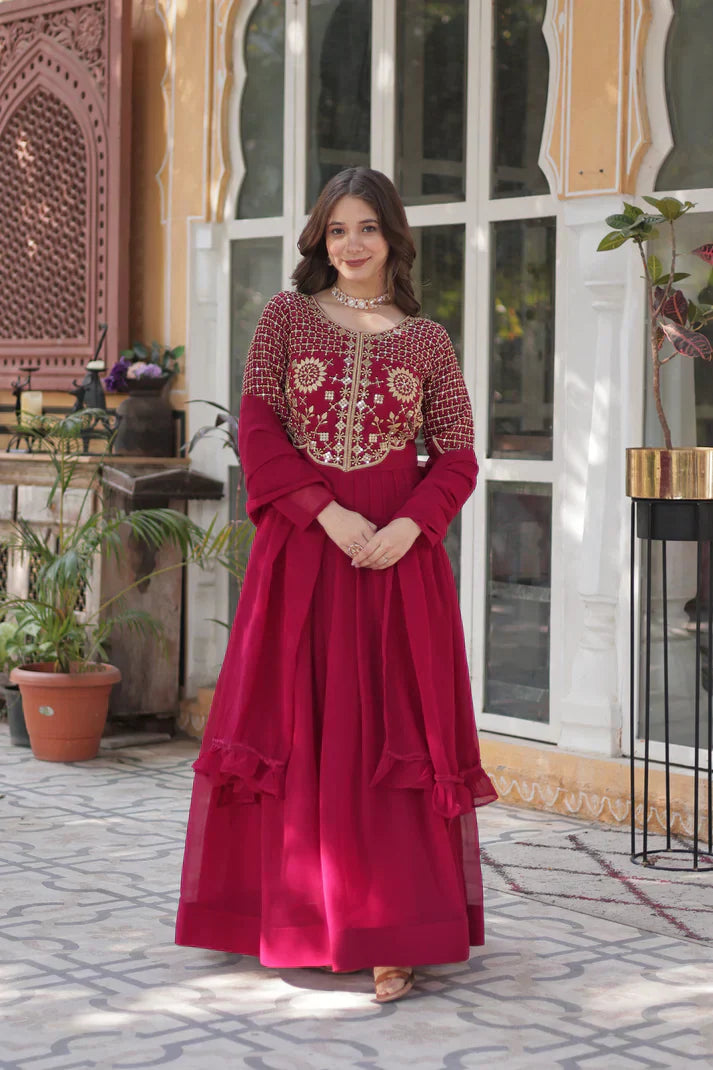BLOOMING GEORGETTE EMBROIDERED GOWN WITH DUPATTAPFAB198)
