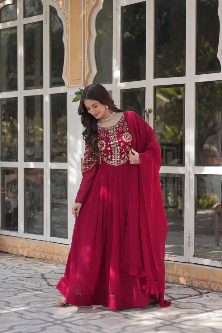 BLOOMING GEORGETTE EMBROIDERED GOWN WITH DUPATTAPFAB198)