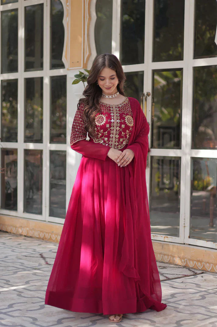 BLOOMING GEORGETTE EMBROIDERED GOWN WITH DUPATTAPFAB198)