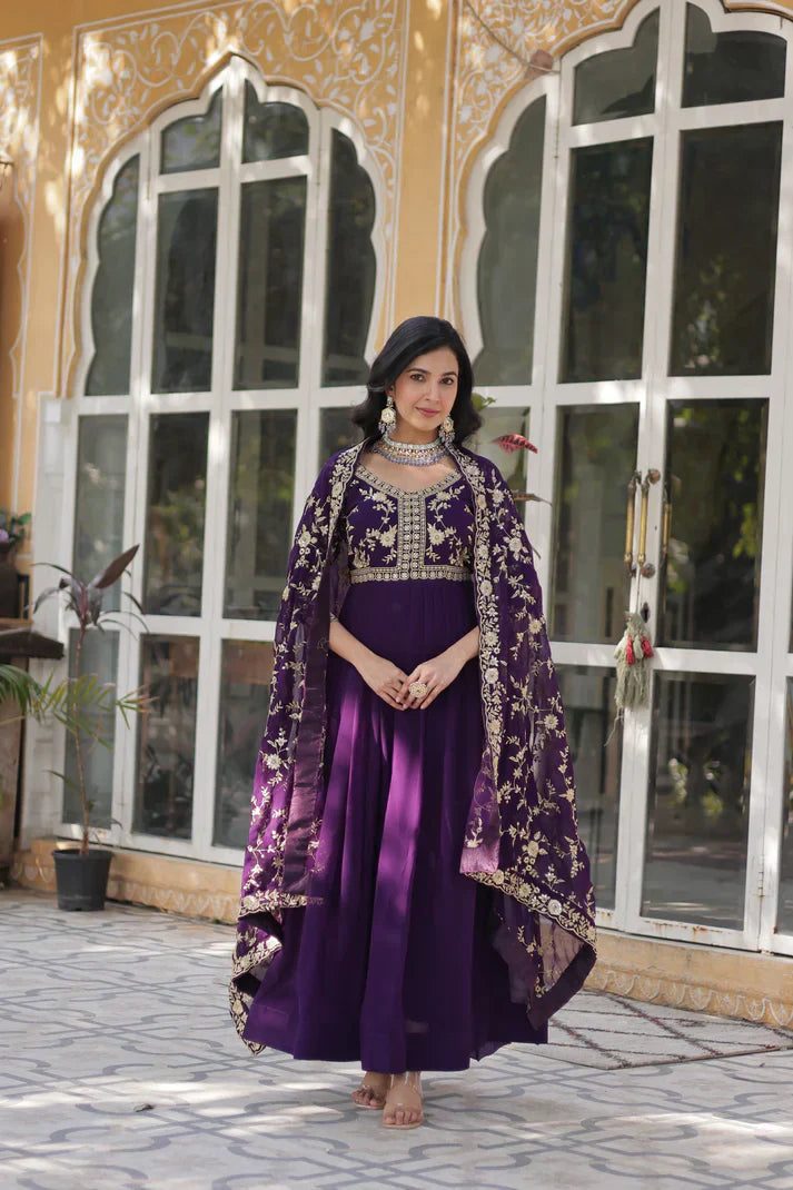 FAUX BLOOMING WITH SEQUANCE EMBROIDERED GOWN WITH DUPATTAPFAB186) (01)
