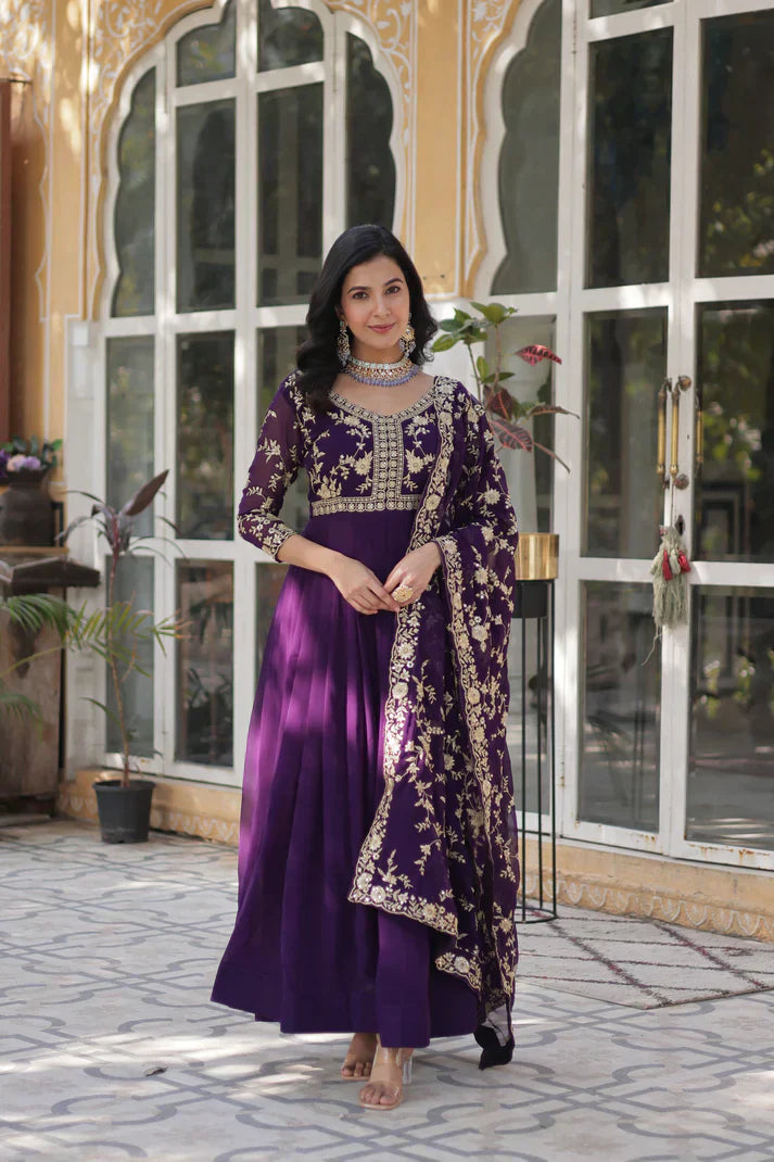FAUX BLOOMING WITH SEQUANCE EMBROIDERED GOWN WITH DUPATTAPFAB186) (01)