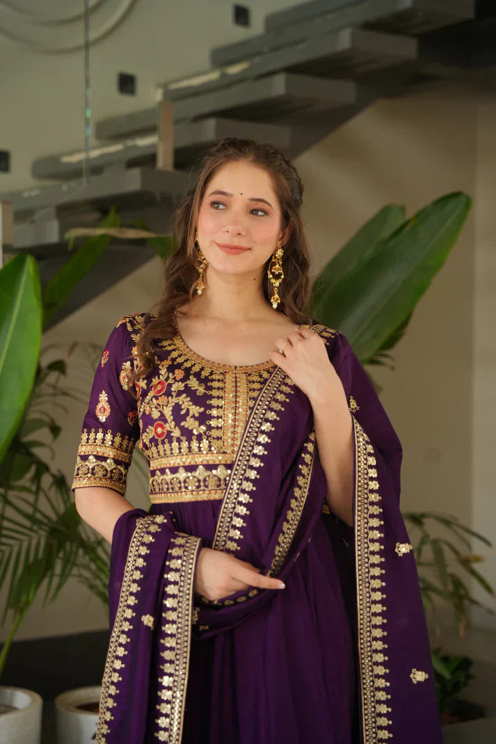 FAUX BLOOMING SEQUANCE EMBROIDERED GOWN WITH DUPATTAPFAB182)