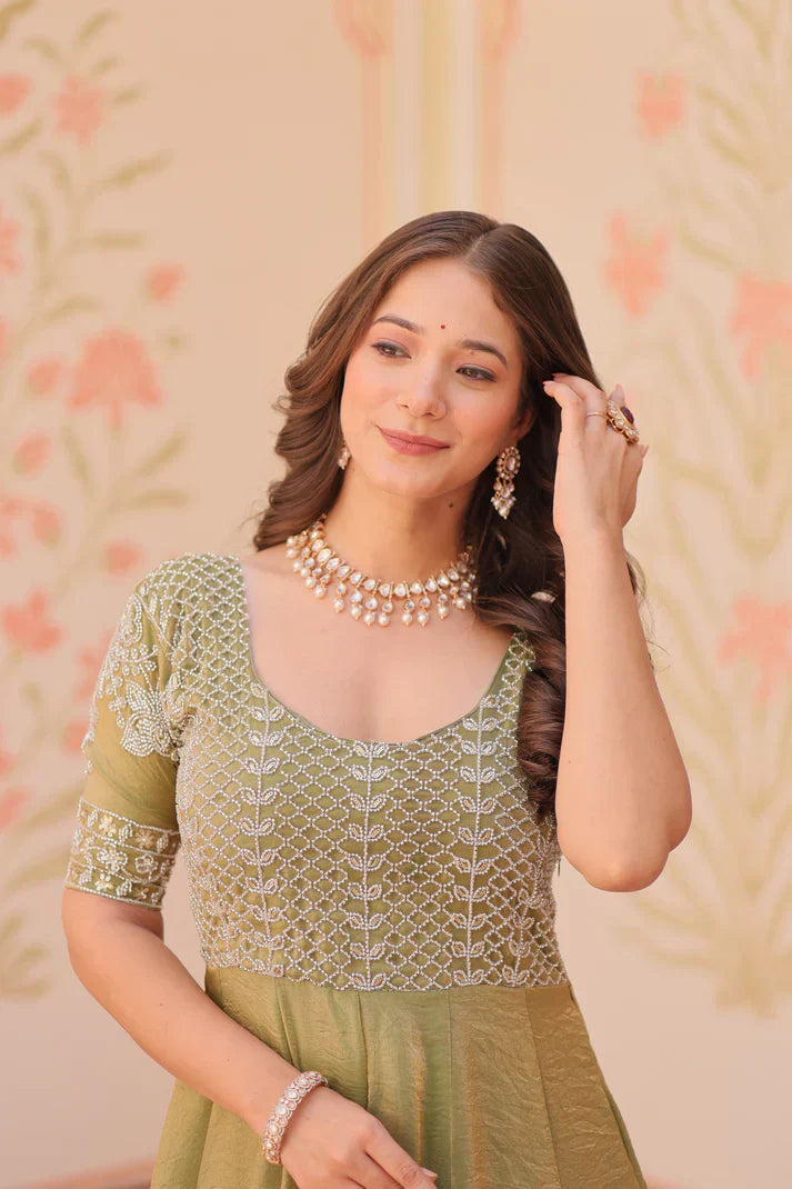 FENDY BEADS EMBROIDERED GOWNPFAB163)