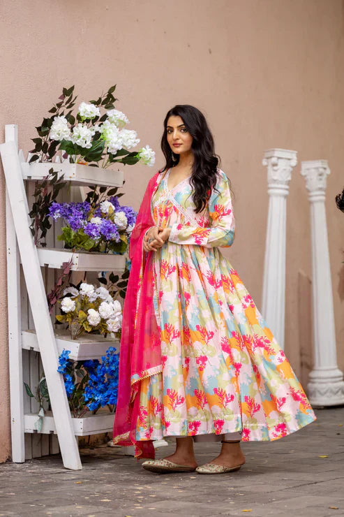 FESTIVAL SPECIAL CHINON GOWN WITH DUPATTAPFAB148)