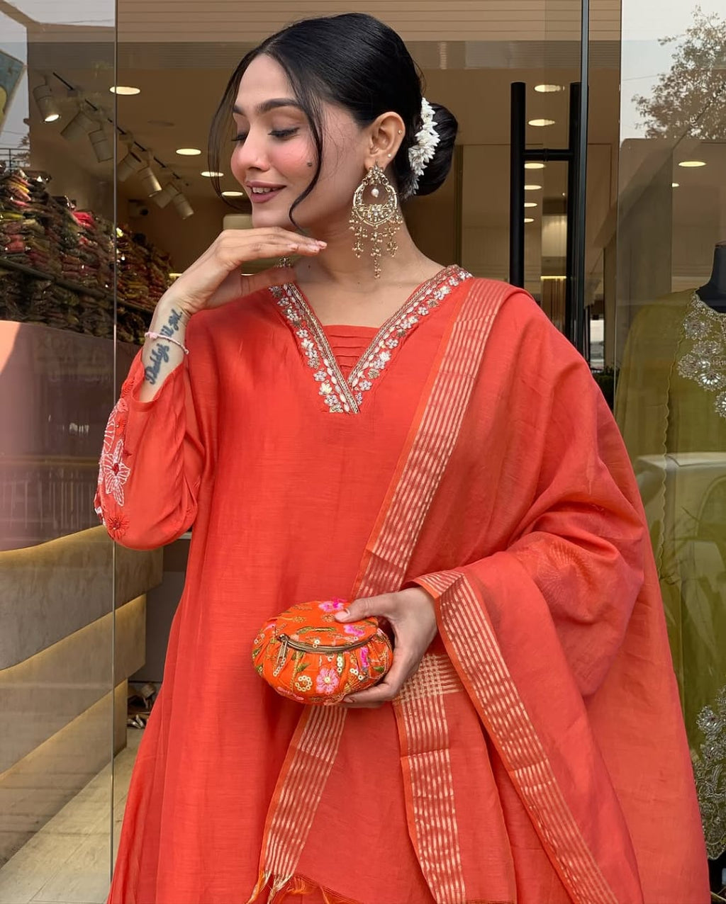 Enjoy your festival 🌞with our Very Beautiful 3ps Set . 🪡 🪡 🪡 🌸(PFAB148)