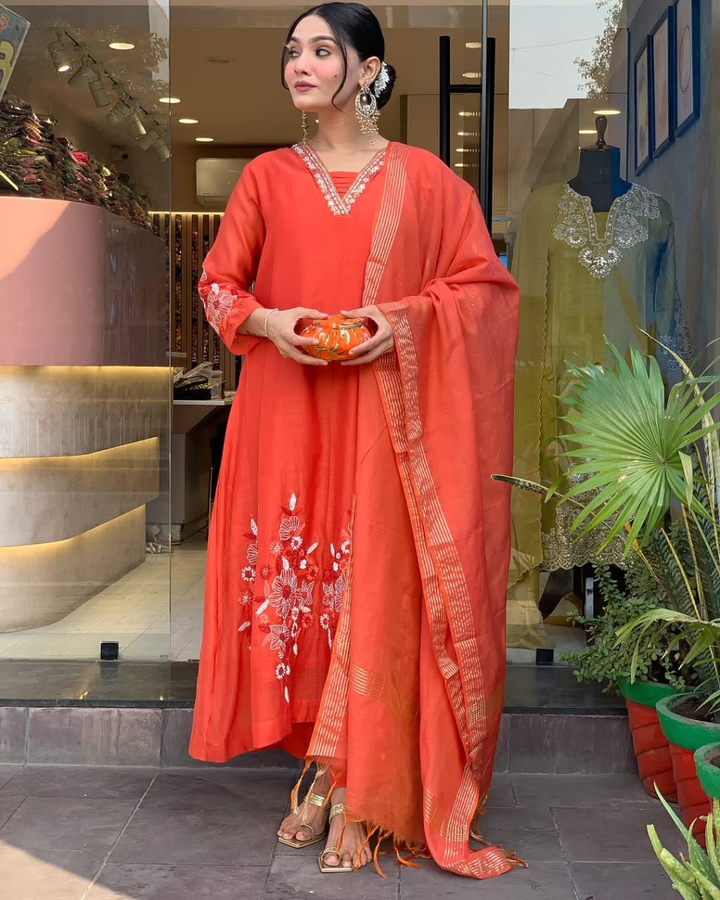 Enjoy your festival 🌞with our Very Beautiful 3ps Set . 🪡 🪡 🪡 🌸(PFAB148)