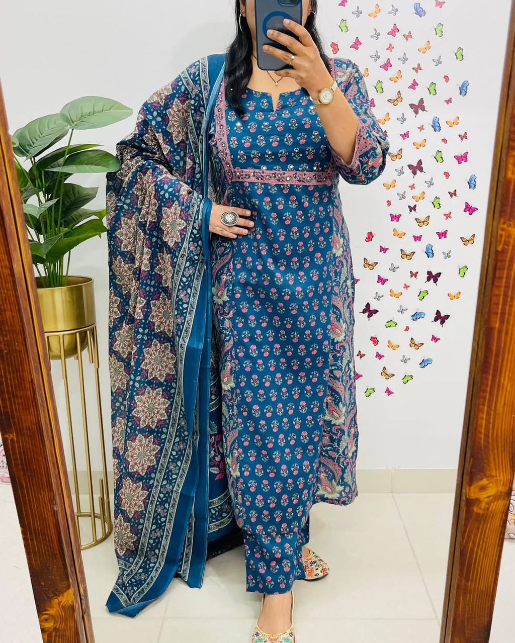 ❤️❤️❤️❤️❤️❤️❤️❤️*NEW COLOUR LUNCHING Voluminous Beutiful Suit Set*