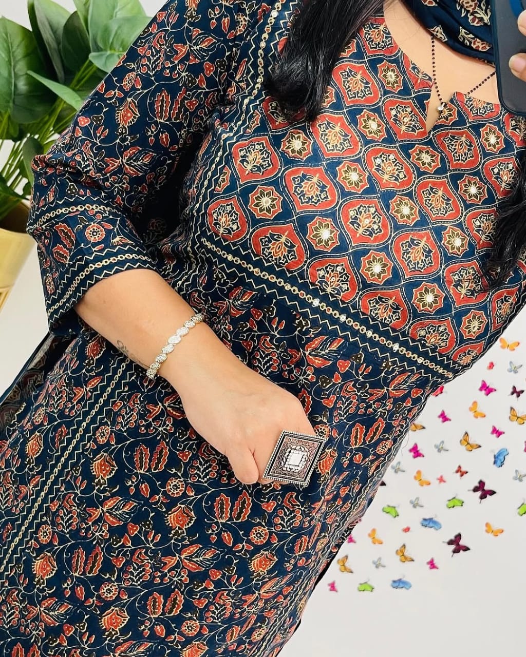 “ NEW FULL COTTON PRINT HAND WORK STRAIGHT KURTI PANT MALMAL DUPATTA ARRIVAL 😍💖(PFAB166)