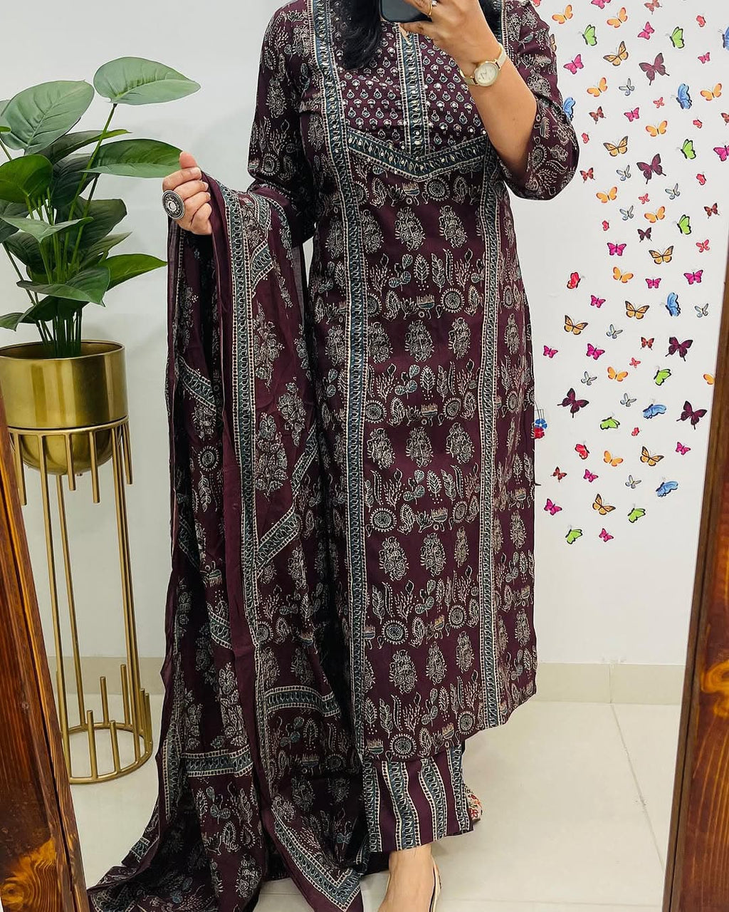 ❤️❤️❤️❤️❤️❤️❤️❤️*NEW COL❤️❤️❤️❤️❤️❤️❤️❤️*NEW COLOUR LUNCHING Voluminous Beutiful Suit Set*(PFAB1404)