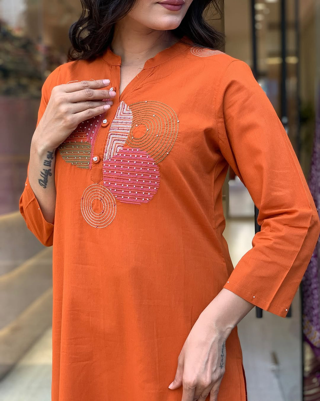 This Kurti,pant dupatta set is perfect for the summer season with its vibrant floral print and confident (PFAB1408)