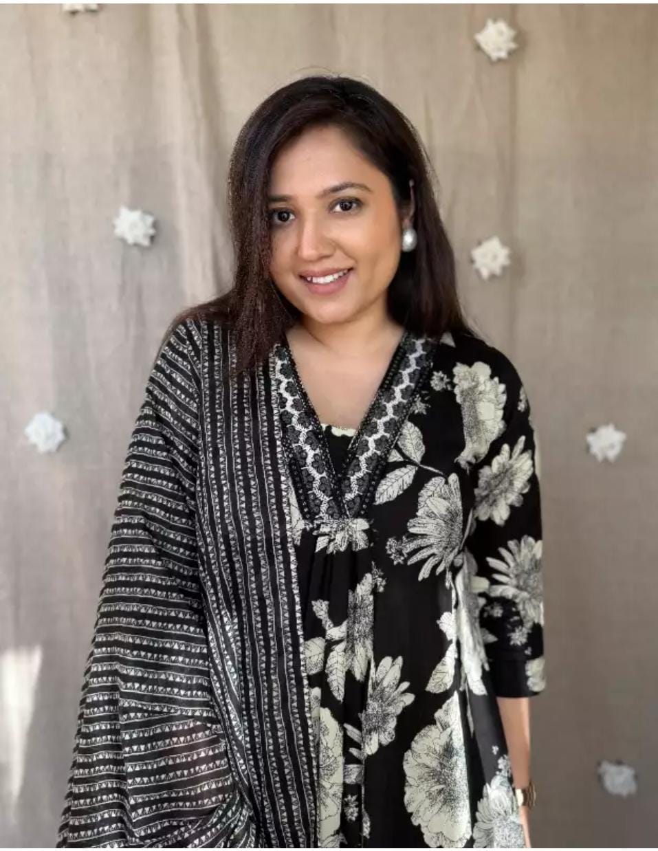 🌹🌹Pure fine Cotton fabric Havy Embroidery Work Kurti with Pant with cotton 100-100 Dupatta🌹🌹