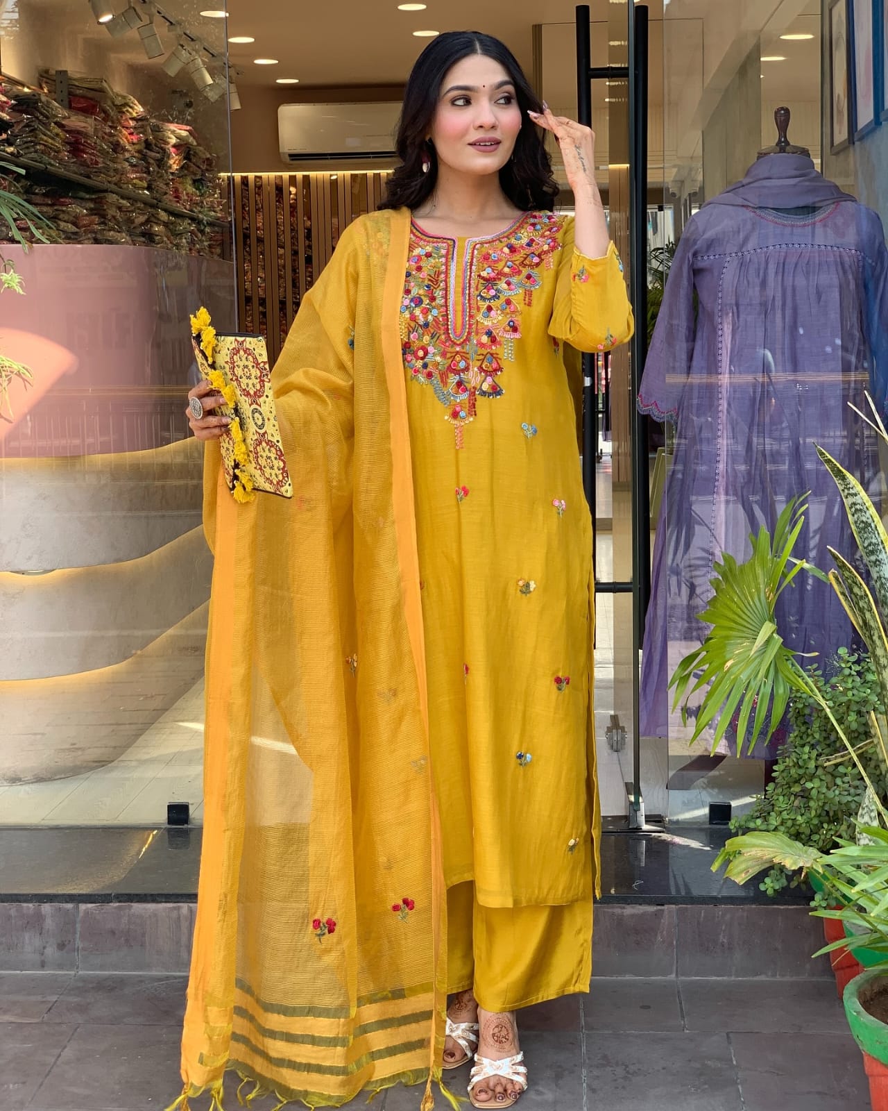 Simple yet elegant This is how we describe our latest launched dresse (PFAB11001)