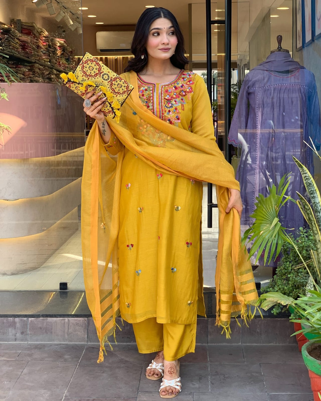 Simple yet elegant This is how we describe our latest launched dresse (PFAB11001)