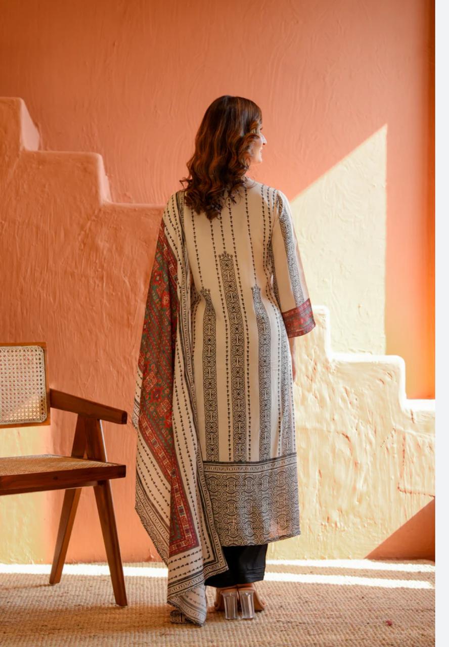 🔖 The Legacy of Mahee Jaipur Now Available At Prayosha Creation . (WAAN01)