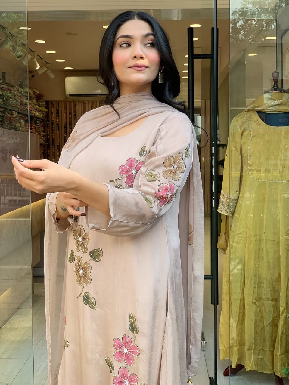 😍Presenting a New Party Wear Look Top , Pent, Duppata😍