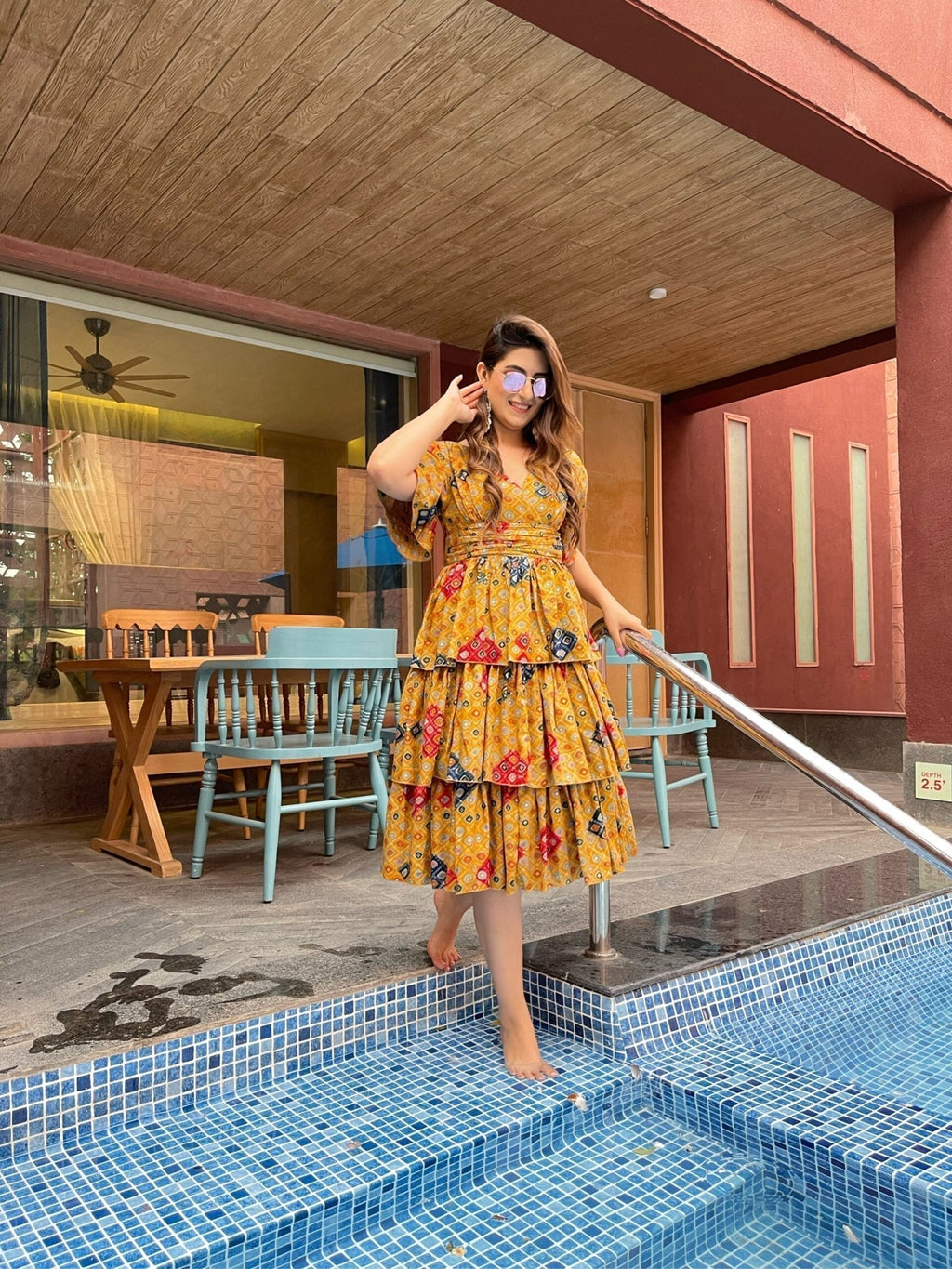 Danika bandhej knee length dress - salesmania