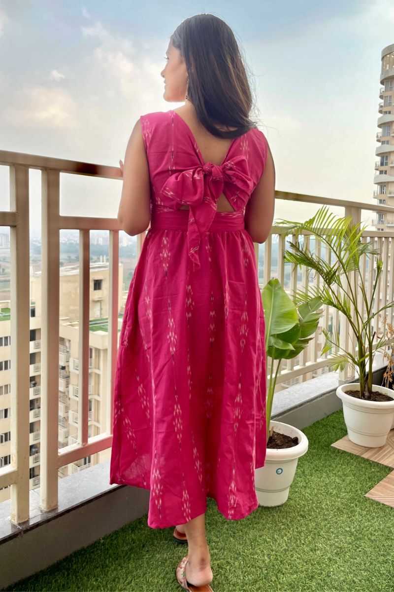 FUSCHIA IKAT BOW BACK FLARED DRESS - salesmania