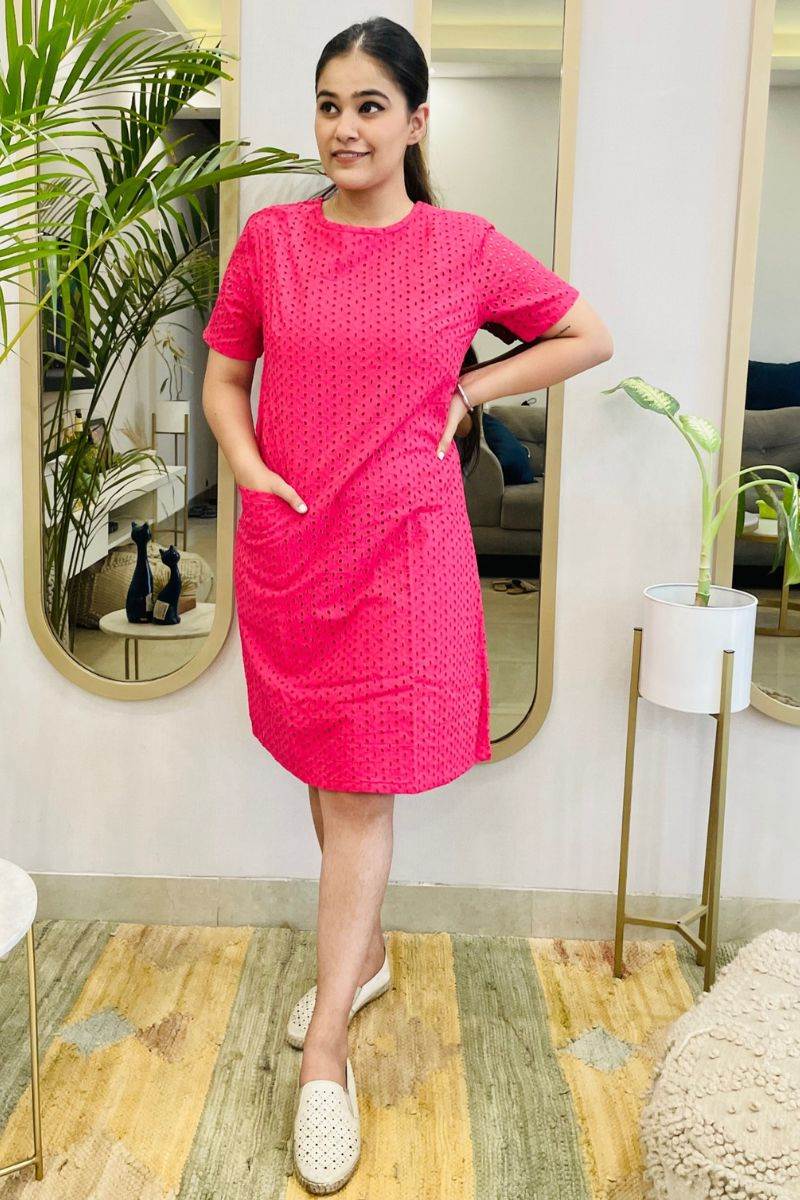 FUSCHIA SCHIFFLI EMBROIDERED SHIFT DRESS WITH POCKETS - salesmania