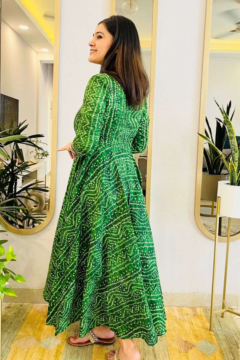 GREEN BANDHANI TWIRL MAXI DRESS - salesmania