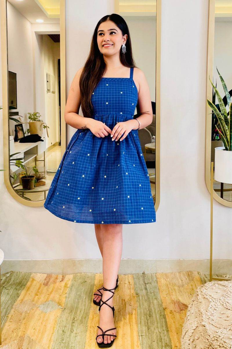 NAVY EMBROIDERED SPAGHETTI DRESS - salesmania