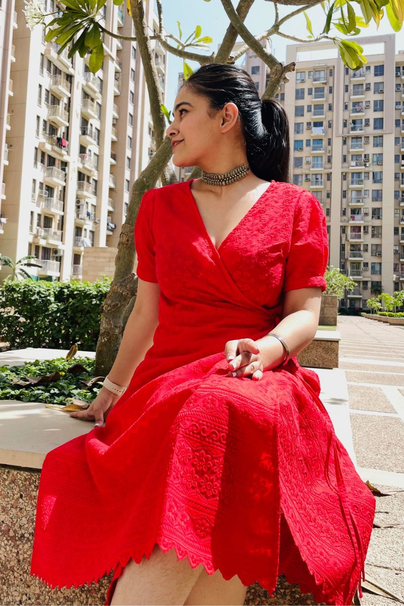 RED EMBROIDERED WRAP DRESS - salesmania