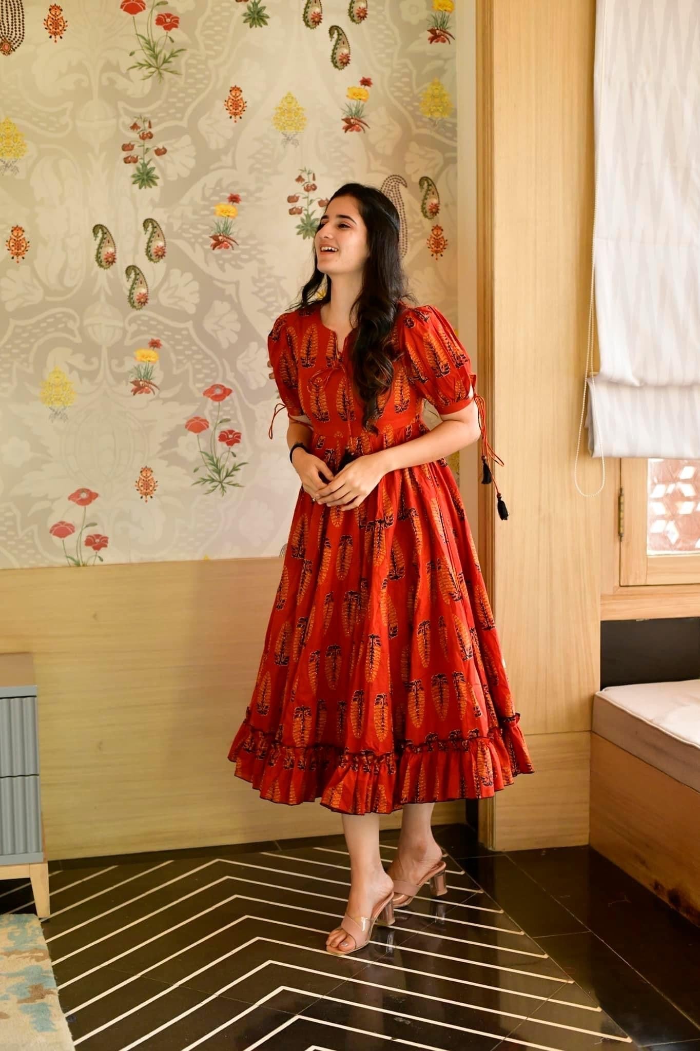 Sarojni orange cotton dress - salesmania